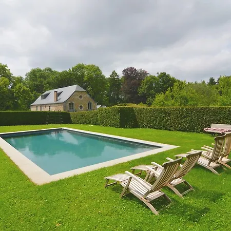 Holiday home Boutique Holiday Home In Gesves With Swimming Pool *